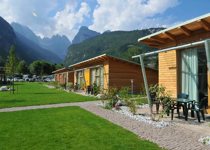 Bungalows Chalets Lago Di Molveno